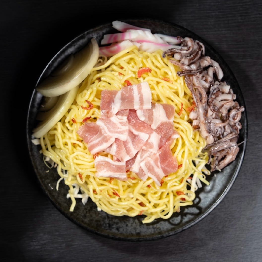 ぷりぷりのイカをたっぷり楽しめる「いか焼きそば」🦑